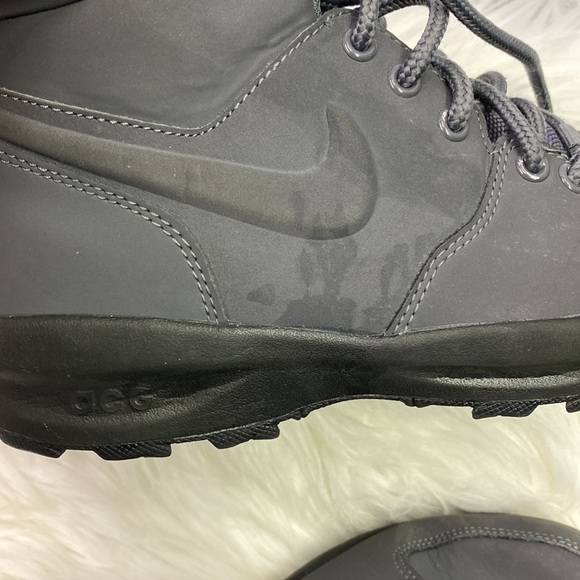 Nike #4y - Picture 12 of 13